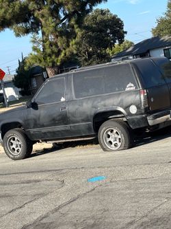 99 2DR Tahoe  OBO