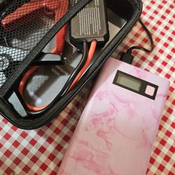 CAR  AND BATERRY  AND POWER BANK CHARGER 