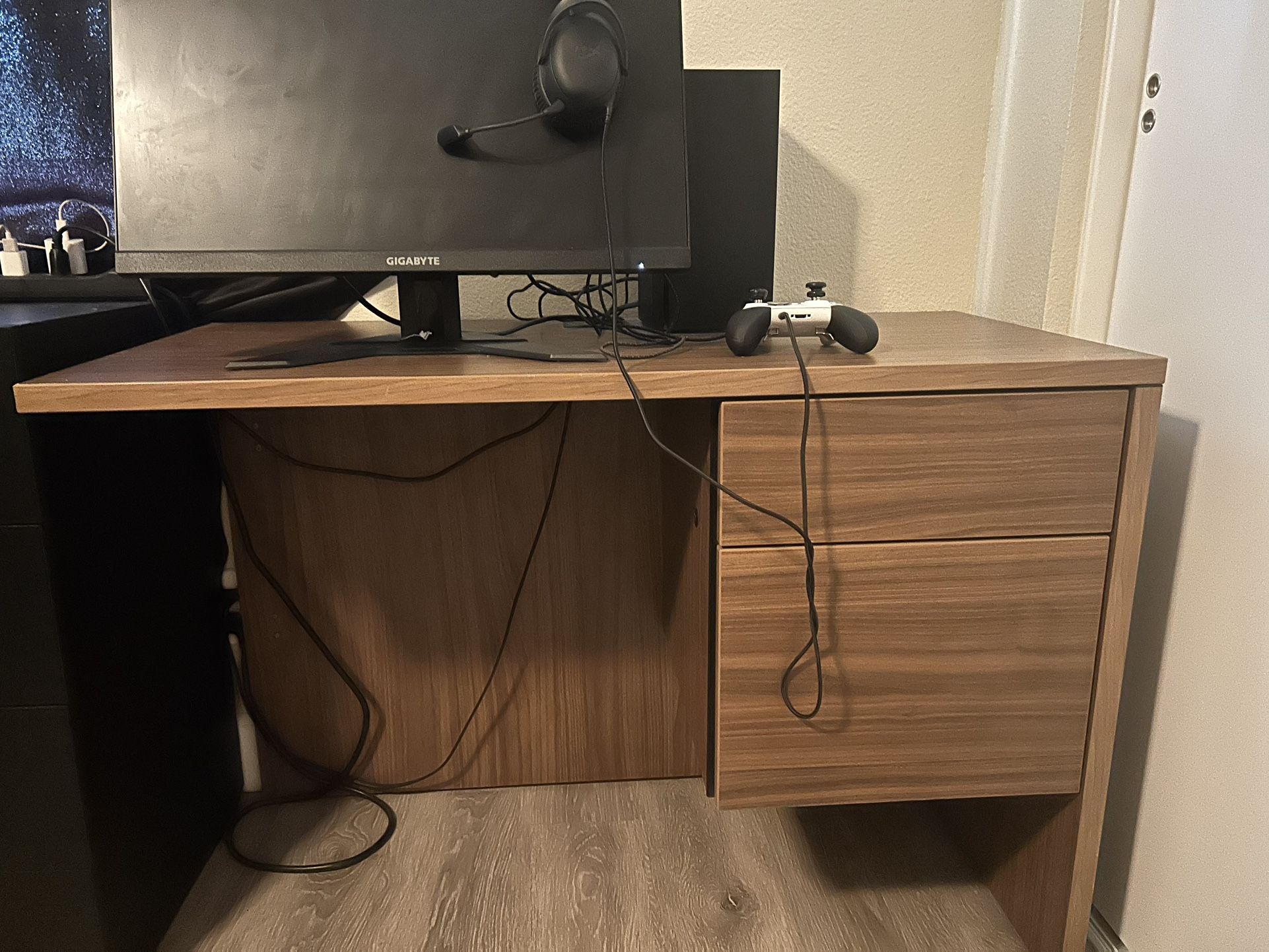 Office Desk