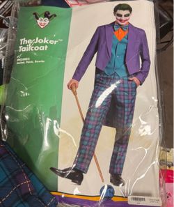 Halloween Joker costume XL like new need your own bow tie and cane