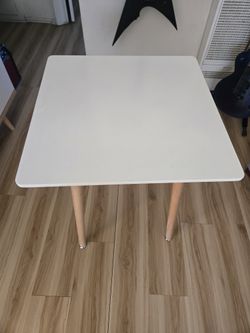 Ozie Solid Wood Dining Table