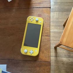 Nintendo Switch Lite 