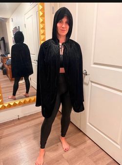 Black cape Halloween one size