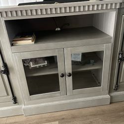 Tv Stand/ Console Table 