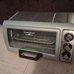 Hamilton Beach Toaster Oven