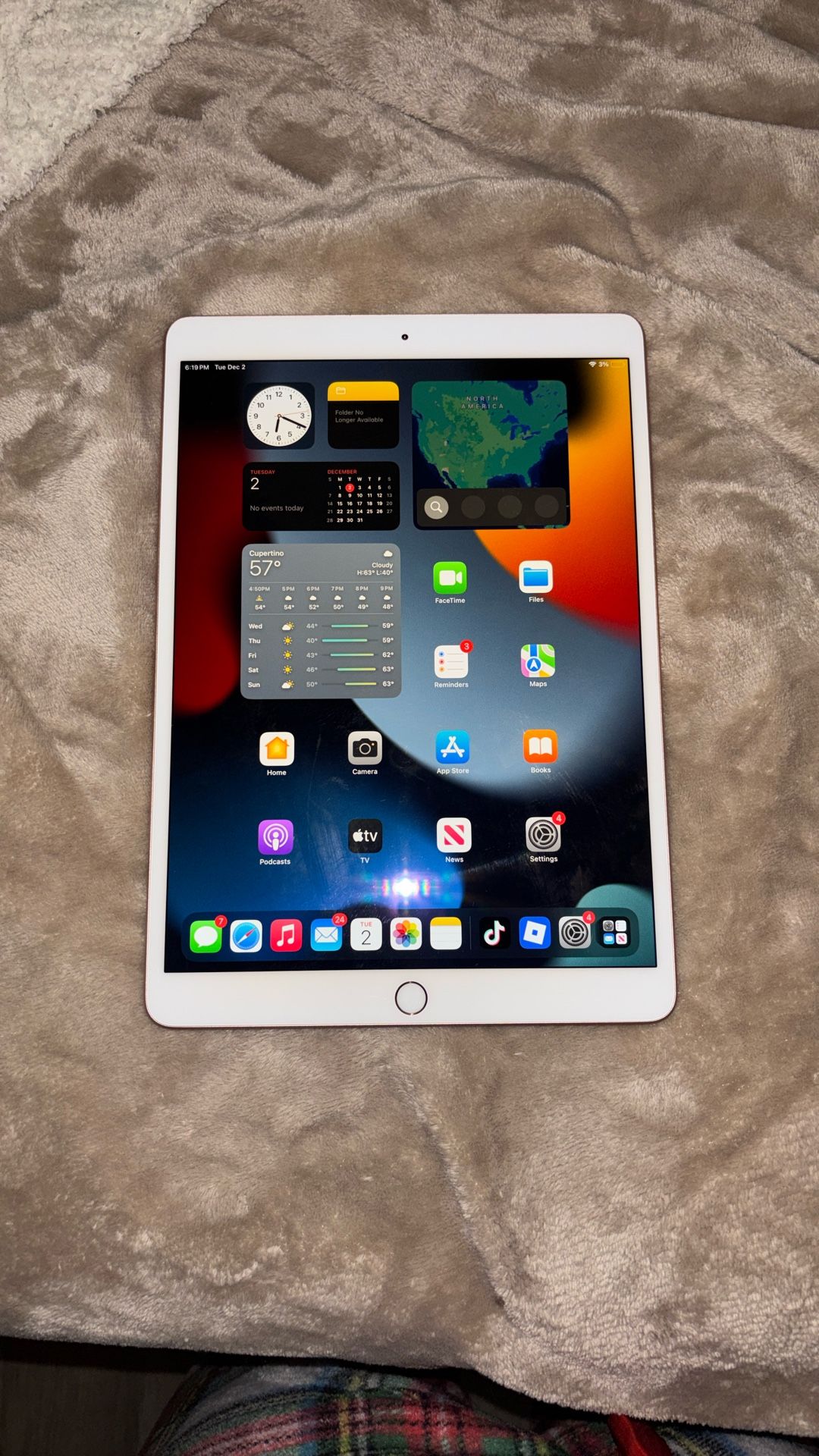 Apple iPad Air (3rd generation) Rose gold color