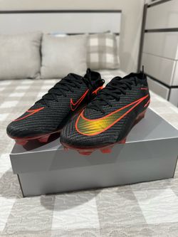 Nike Mercurial Vapor 16 Elite Soccer Cleats