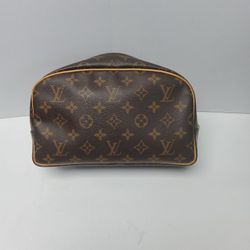 Louis Vuitton Trousse Toilette 25mm Monogram Bag