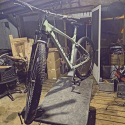 29 Inch Haro Double Peak Sport