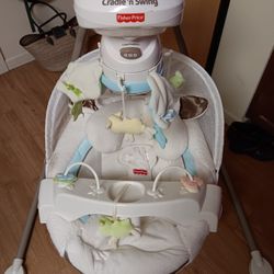 Fisher Price Electric Baby Swing
