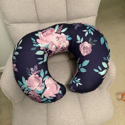 Nursing Pillow / Cover