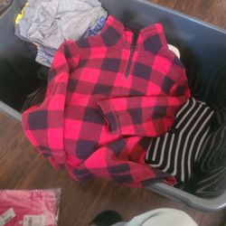 Boys Sweater/ Sueter De Niño 