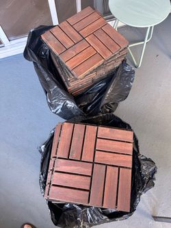 Runnen Outdoor wood decking tiles