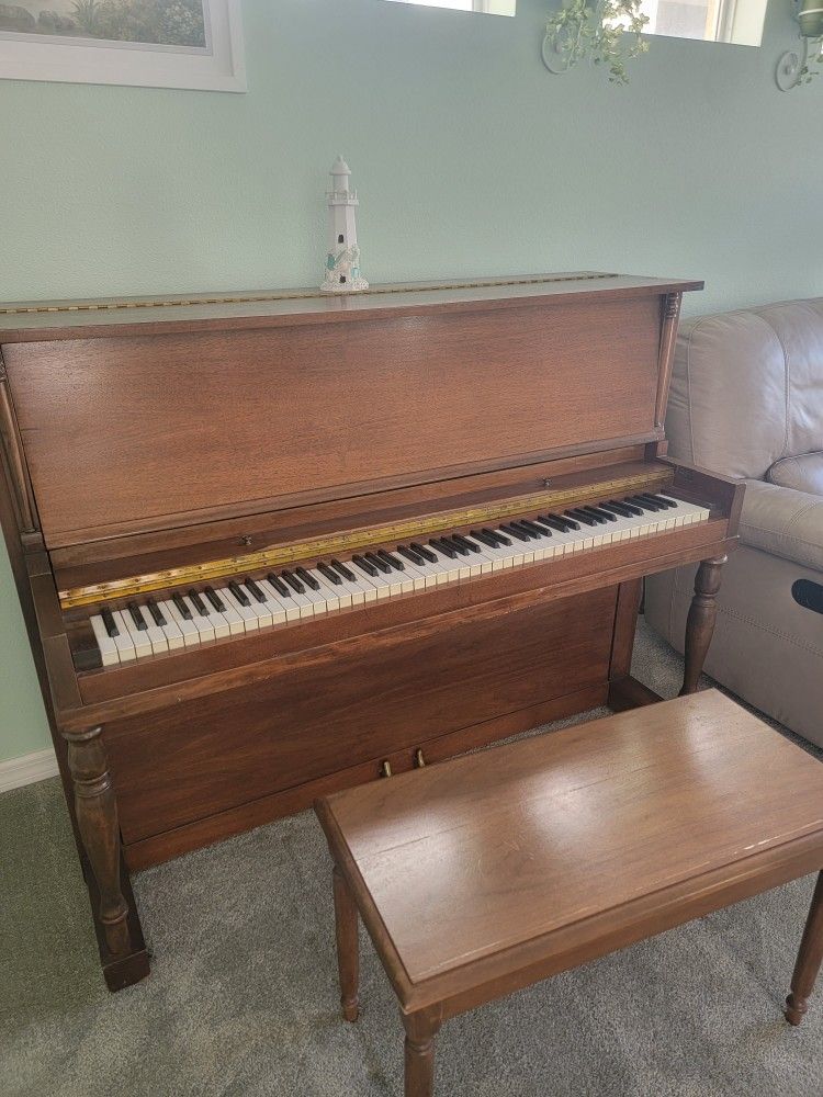 Antique Upright Piano 