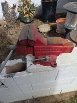 Vice craftman