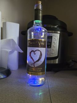 Sting Light Up Bottle