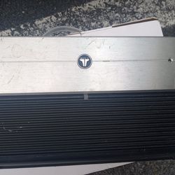 JL Audio XD700/5 - 5 Channel  2 Way/3 Way Crossover Car Amplifier  Thumbnail