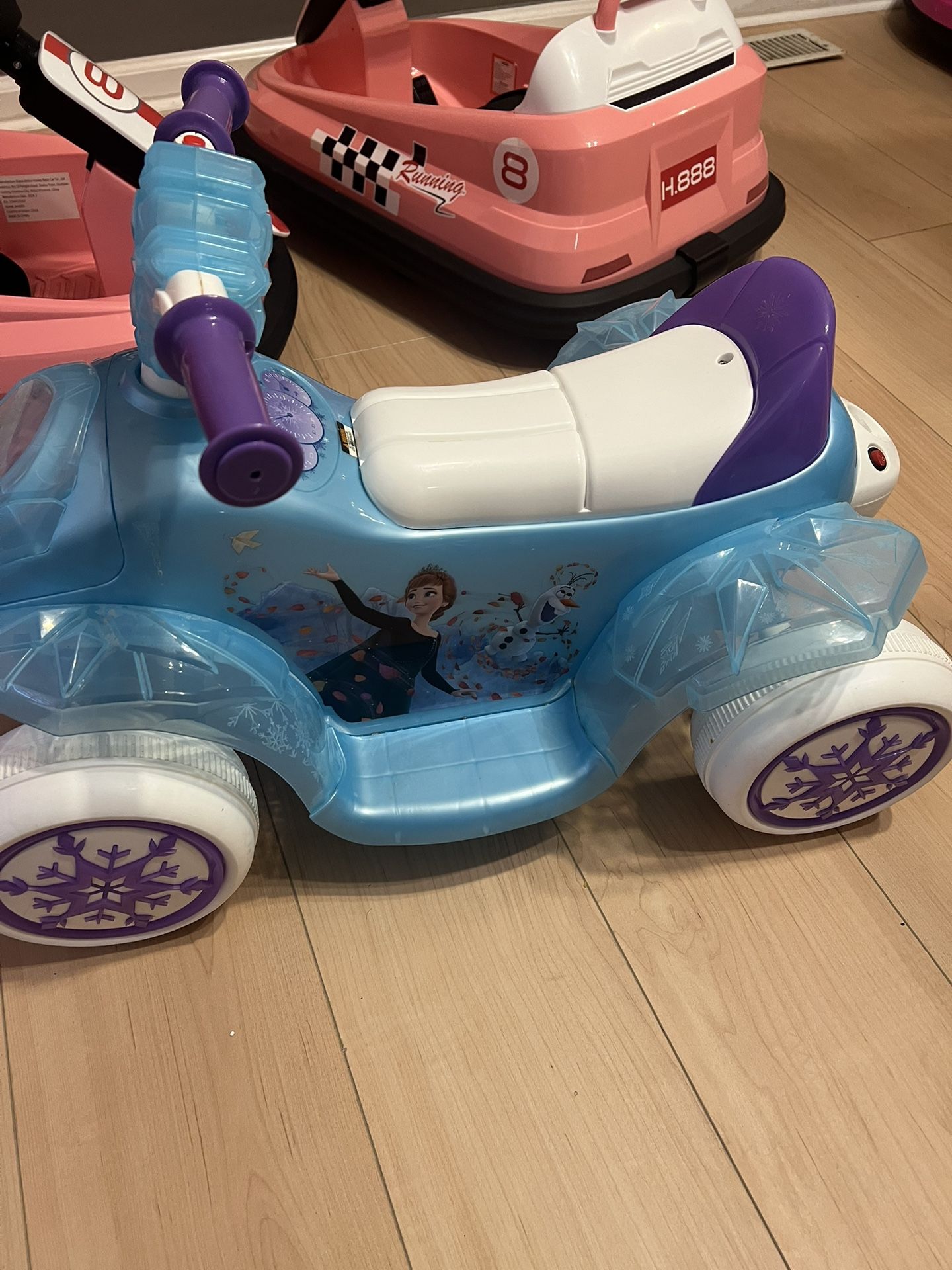 Frozen 6V Electric Ride-On Quad