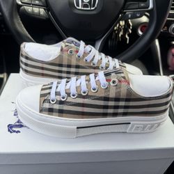 Burberry Checkered Low Top Sneakers