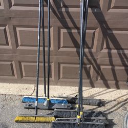Shop broom's