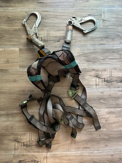 Scaffold Safety Harness