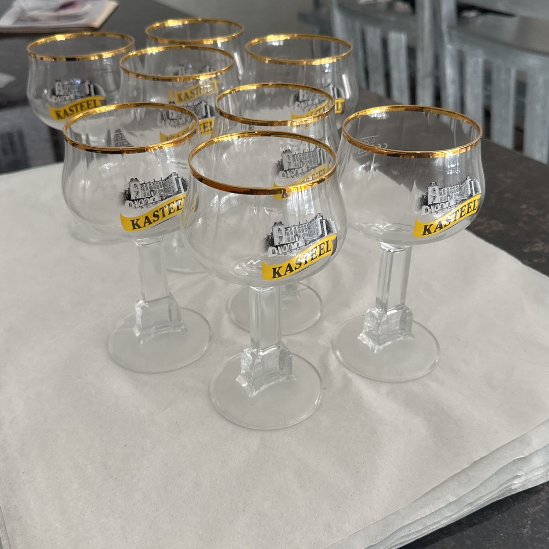 Kasteel Gold Color Rimmed Beer Chalice Stemmed Glass