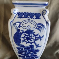 Bombay Company Vase