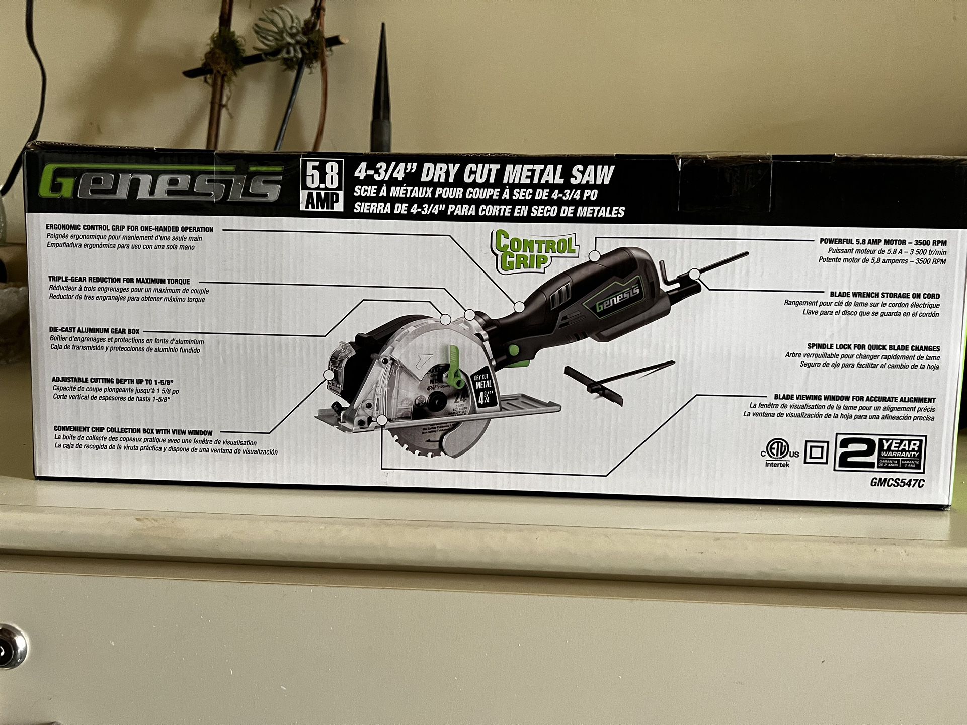 Genesis 3/4 in Metal Cutting Compact Circular Saw for Sale in Palm  Desert, CA OfferUp