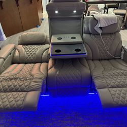 Leather Rooms To Go Couch And Love Seat