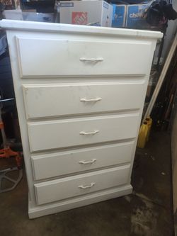 Dresser