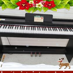 Christmas Piano