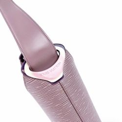 🌸🎀$1,200 ✨️✨️Louis Vuitton Verseau shoulder bag. ✨️$1,200🎀🌸