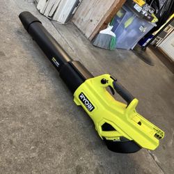 RYOBI 40V HP Brushless Whisper Series 160 MPH 650 CFM Cordless Battery Leaf Blower (Tool Only)