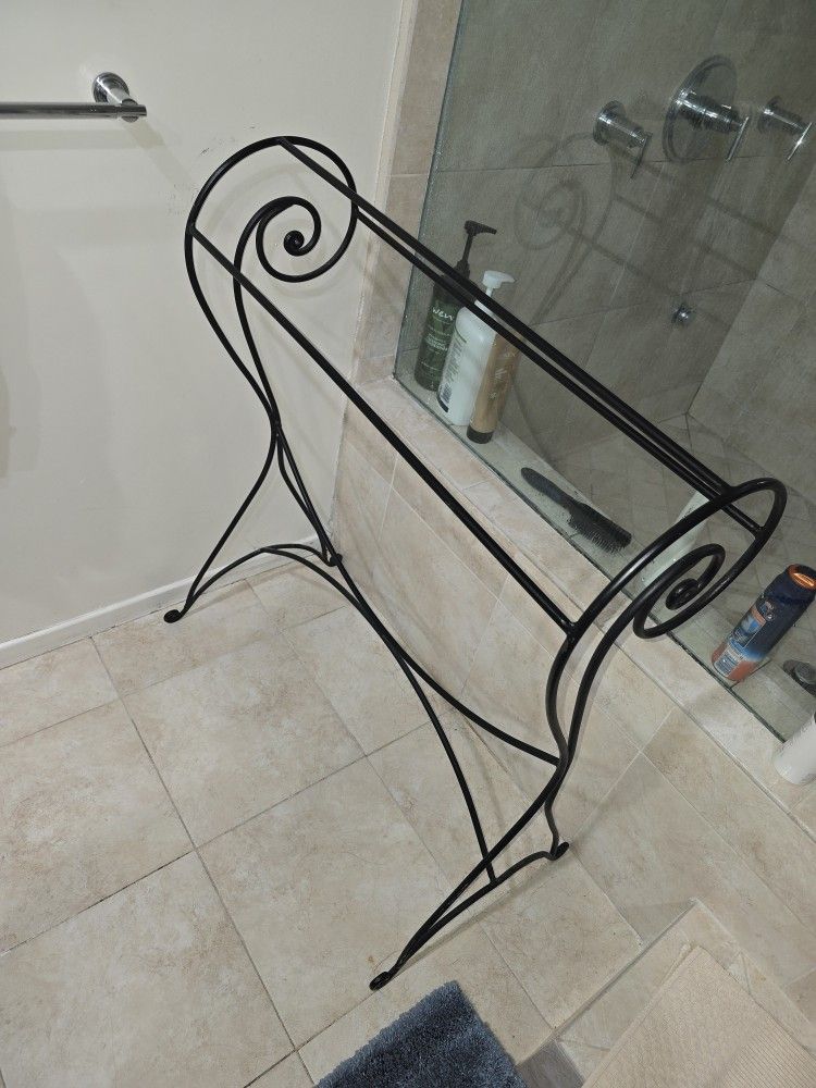 Quilt Rack - Wrought Iron