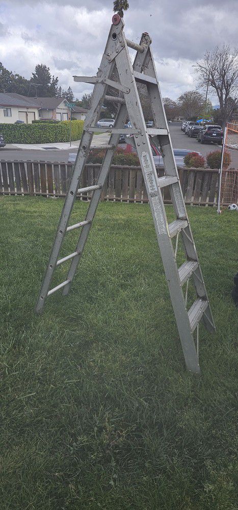 8  Foot A Frame To 12 Ft extimsion Ladder