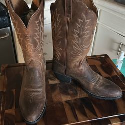 Ariat Woman’s Boots…