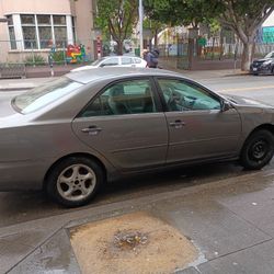 2004 Toyota Camry