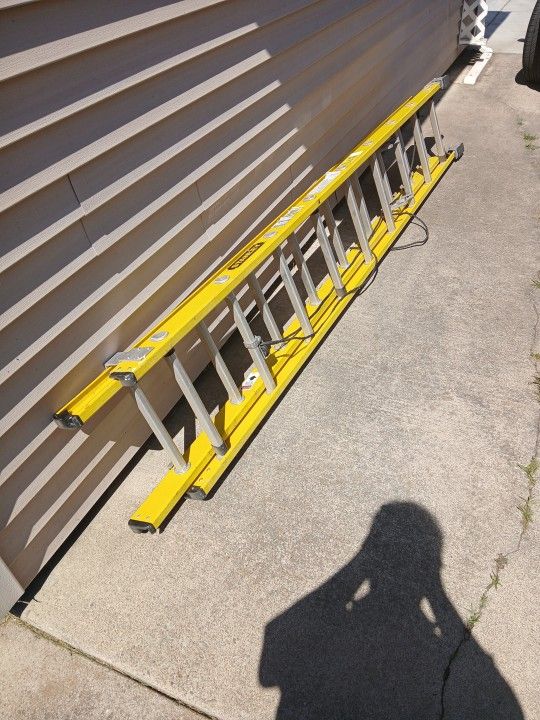 18' LADDER