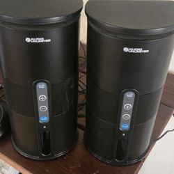 Audio Unlimited 900MHz Wireless Indoor/Outdoor Speakers 