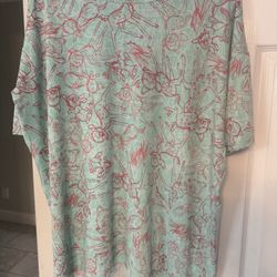 Women's Lularoe Disney Tunic Top Size Medium