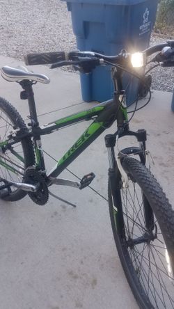 Girls Trek Mountain Bike