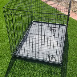 Dog crate like new