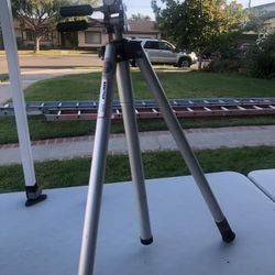 Tripod