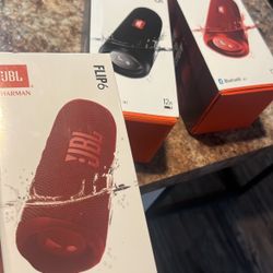 JBL Flip 6 Bluetooth Portable Speaker