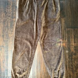 size medium baggy sweats