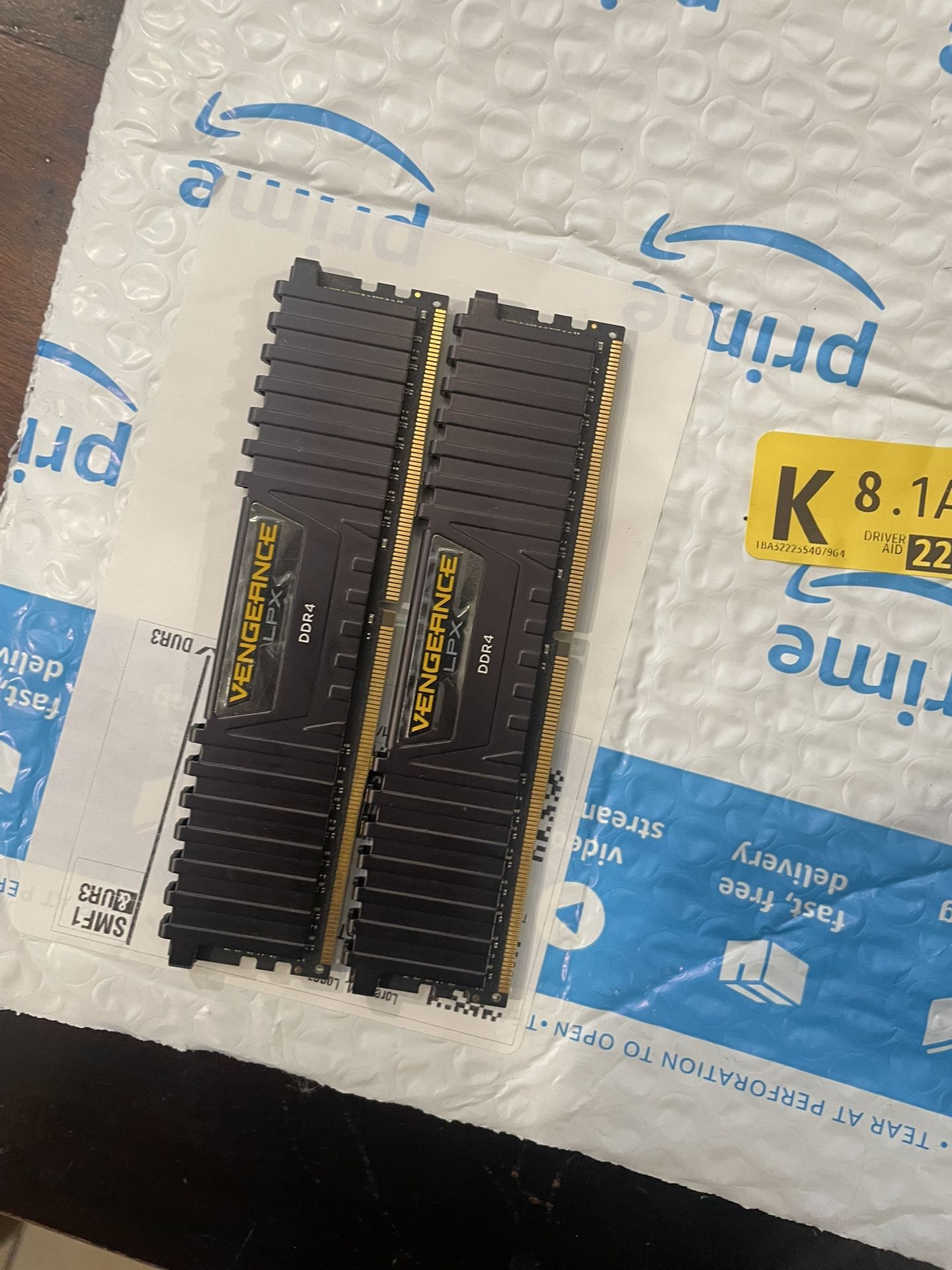 VENGEANCE CORSAIR 2x8 16GB ram