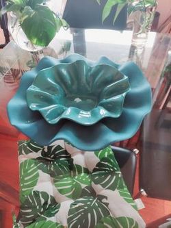 2 tone blue Serving Bowl