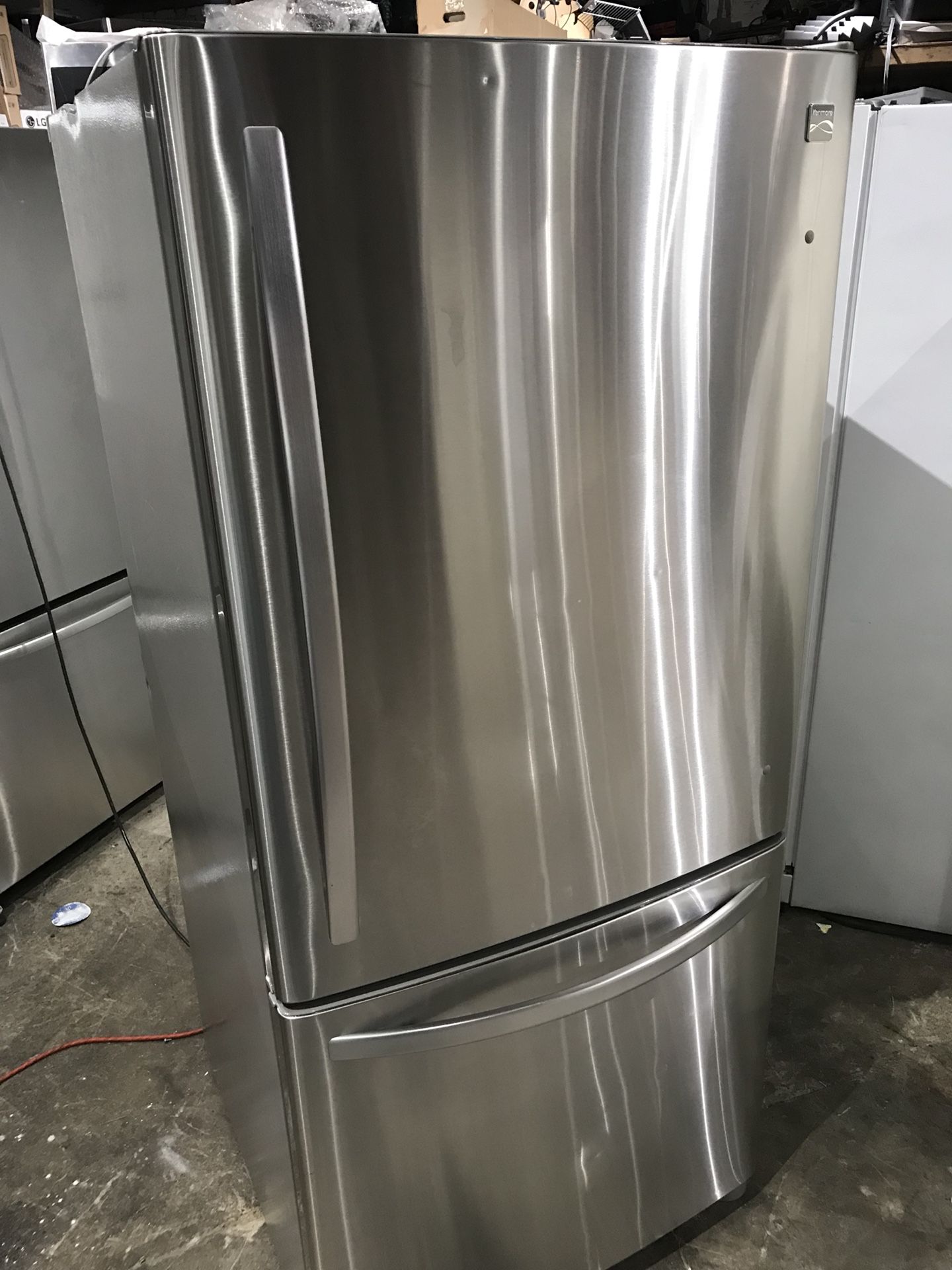 Kenmore refrigerator 30 x 68 stainless steel clean