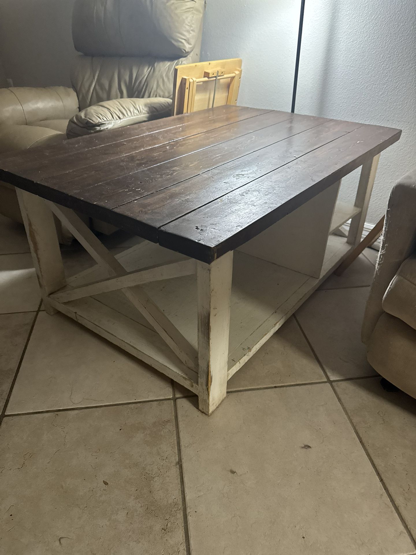 Rustic Wooden Farm Style Coffee Table