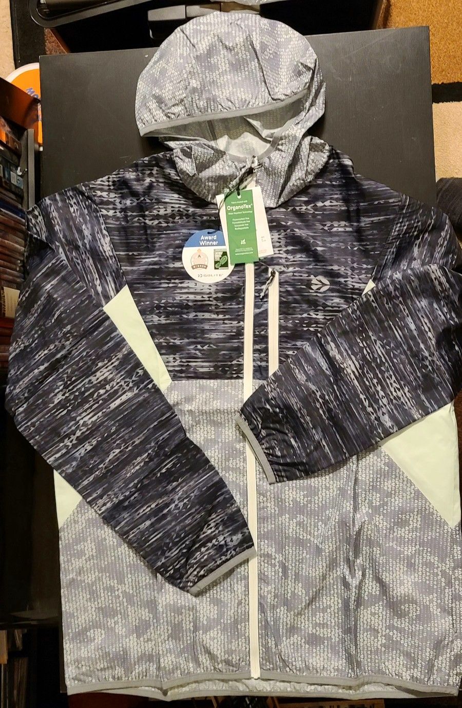 GoLite ReGreen Windshell Jacket - Men's Medium